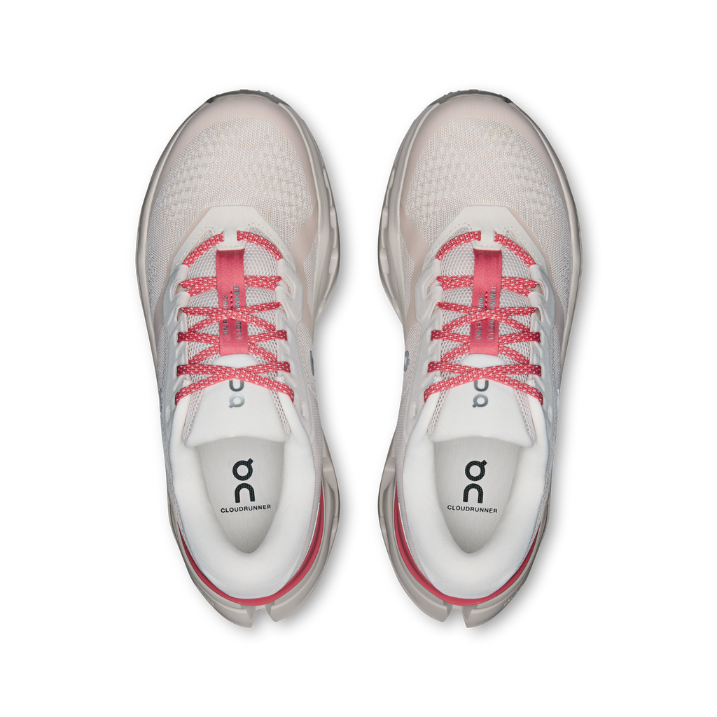 On Running Women's Cloudrunner 3