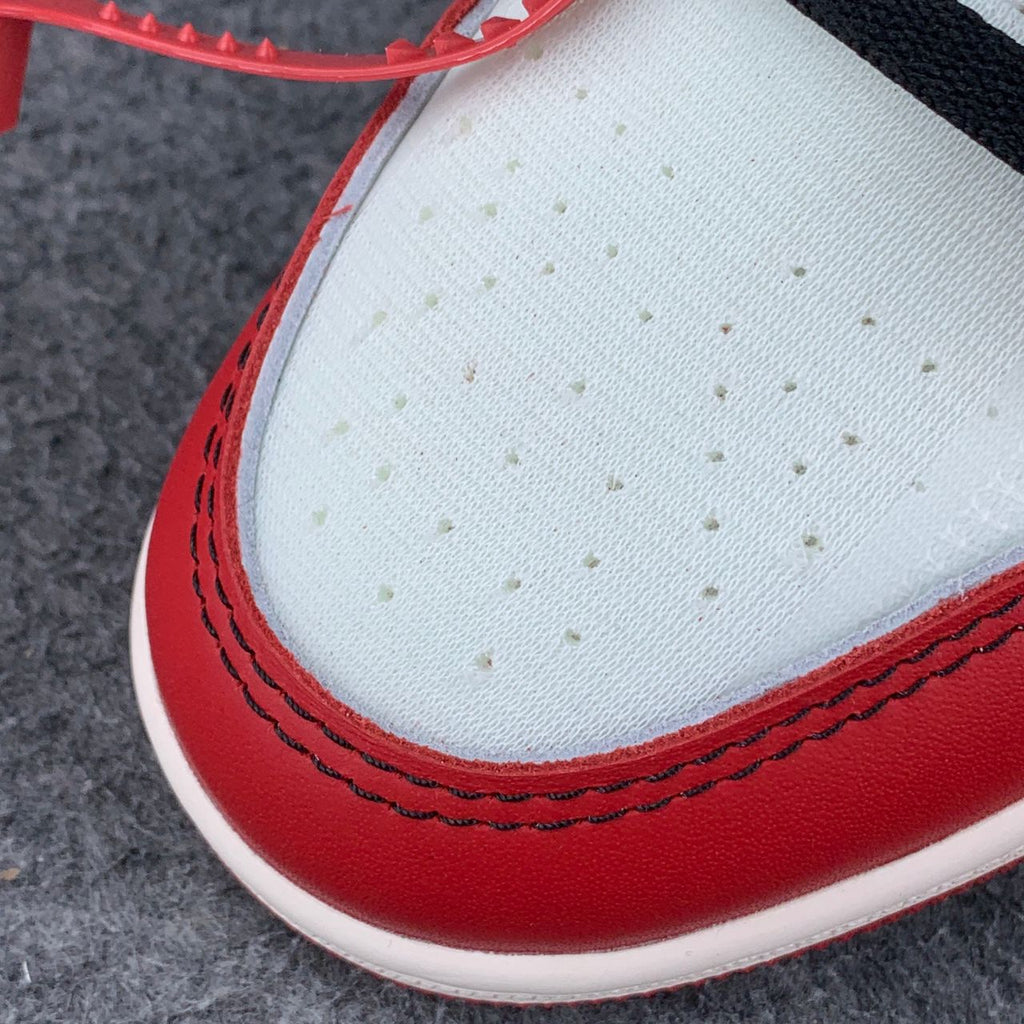 Off-White x Air Jordan 1 Retro High OG 'Chicago'