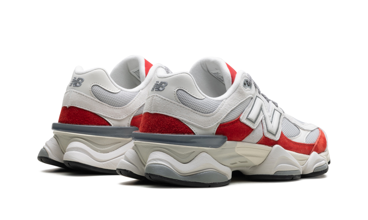 9060 "White Red" U9060JBE