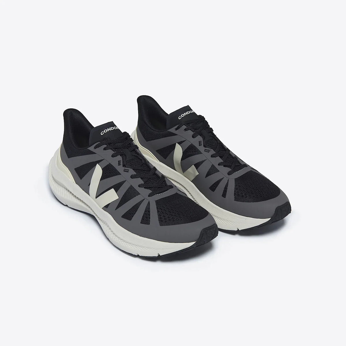 Veja Women's Condor 3 Engineered Mesh in Black Calcaire