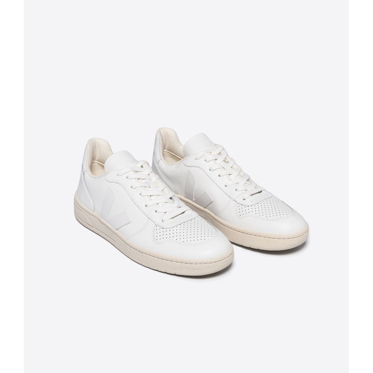 Veja Men's V-10 Leather Sneaker in White